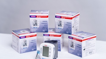  Máy đo huyết áp bắp tay HOME DBP-1231 và Máy đo huyết áp cổ tay HOME DBP-2116: Bộ đôi giúp kiểm soát huyết áp cho cả gia đình